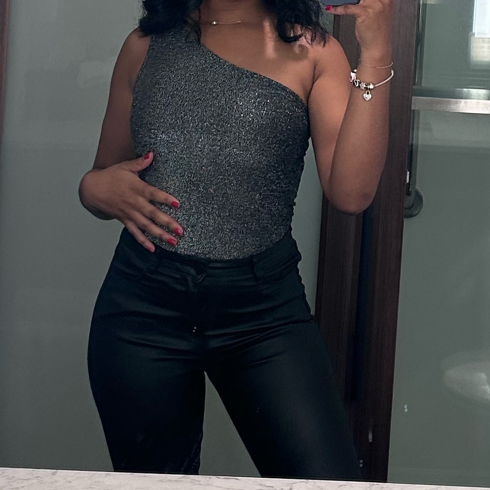 One Shoulder Glitter Top